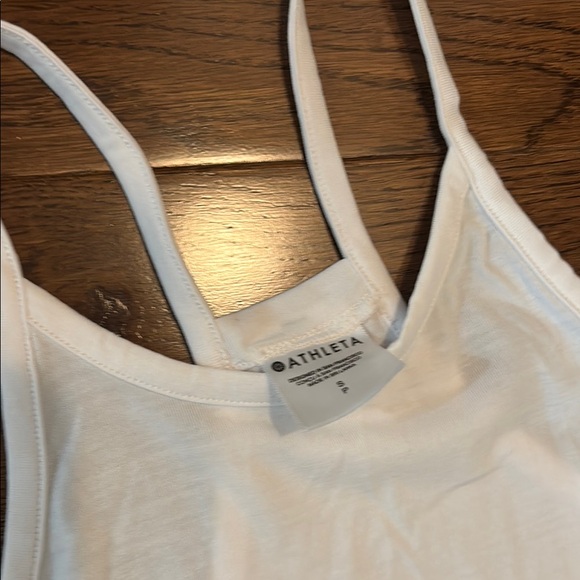 Athleta White Sleeveless Women's Top small. Excellent condition - Picture 3 of 7